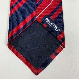 Lands' End Tie Men's 100% Silk Red‎ Blue Striped Made in USA 3.50"